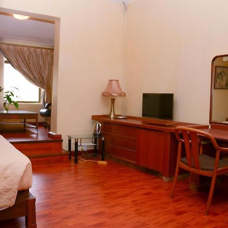 Fang Fang Hotel Кампала Экстерьер фото